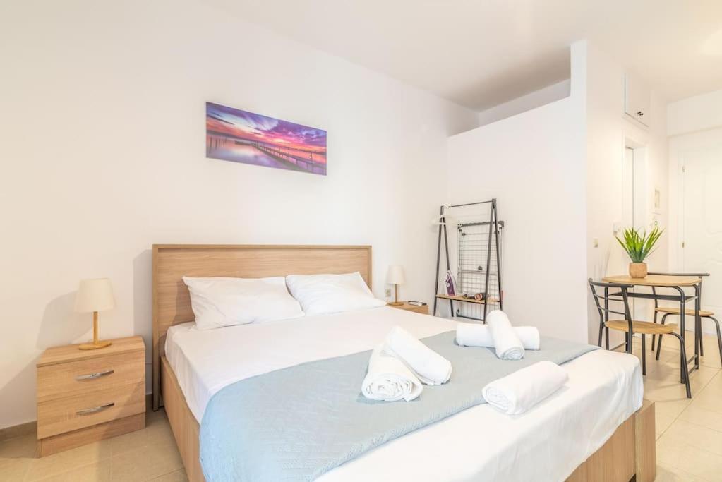 Urban Apt Next University 11 イラクリオン エクステリア 写真