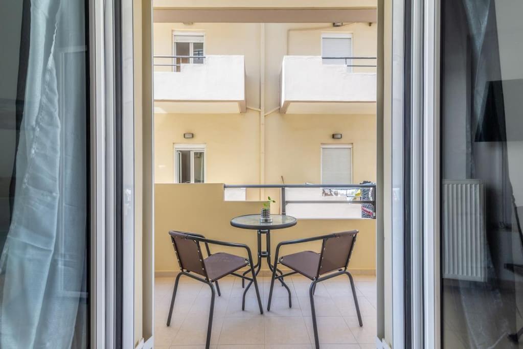 Urban Apt Next University 11 イラクリオン エクステリア 写真