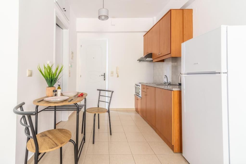 Urban Apt Next University 11 イラクリオン エクステリア 写真
